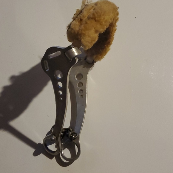 Hackmore - Picture 2 of 2